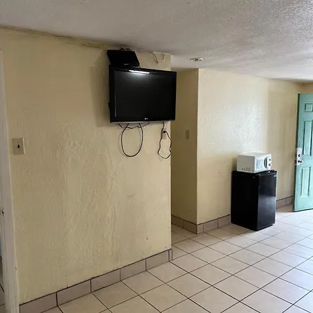 Sands Motel-2