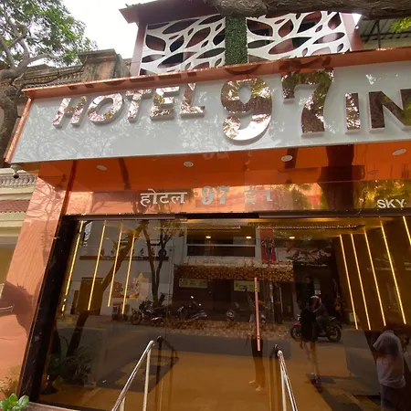 Hotel 97 Inn- Andheri Versova-3