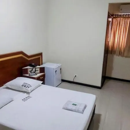 Aero Plaza Hotel-3