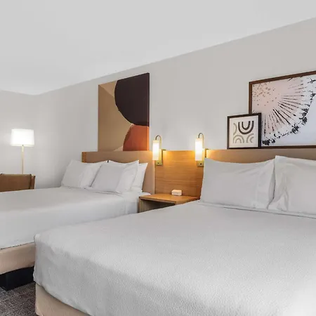 Spark By Hilton Charlotte Tyvola I-77-3