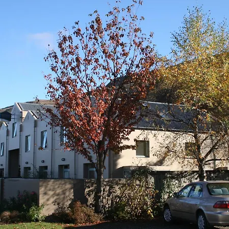 Queenstown Gateway Apartments-2