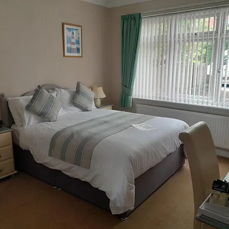 The Rosscourt Hotel (Adults Only)-3