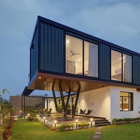 The Hanging Villa - A Luxury Pool Villa In Jaipur-3