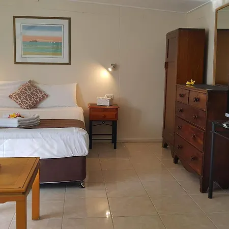 Strand Motel-2