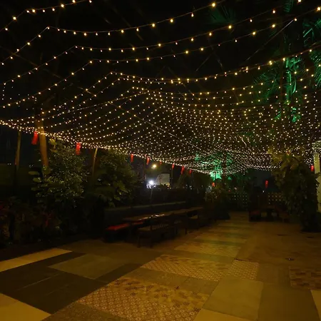 Quaint Suites Hotel & Banquet-2