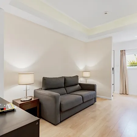 Lisboa Central Park Hotel Suites & Studios-3