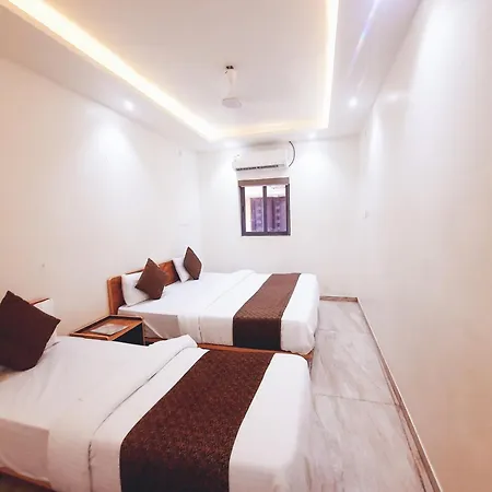Hotel Nova Pride-3
