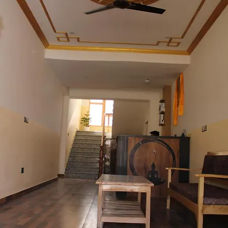 Leh Crown Inn-2