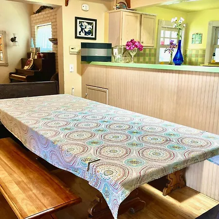 San Luis Obispo Hostel-2