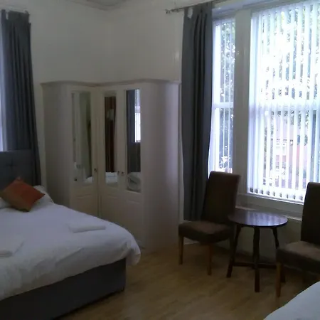 Clifton Hotel Newcastle-2