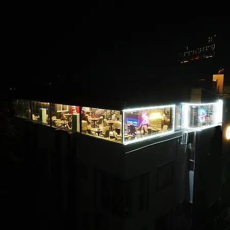 The Greenstar Inn Premium-3