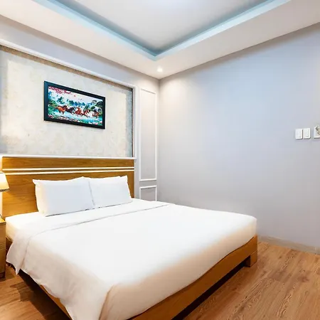 Lucky Star Hotel 266 De Tham-3