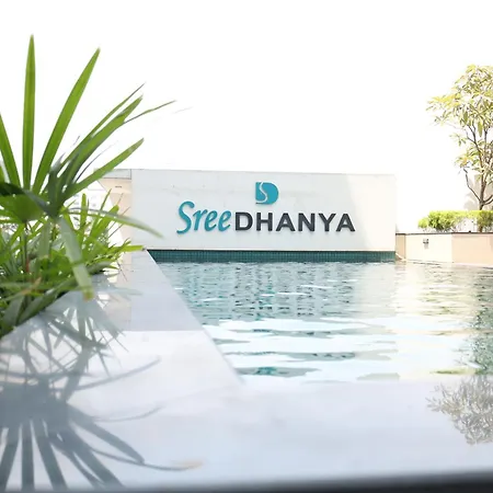 Sree Dhanya Vantage Point - Center Of Trivandrum City-3