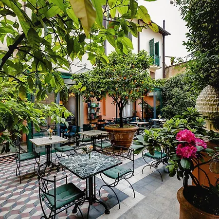 Hotel Palazzo Dal Borgo-3