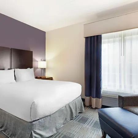 Best Western Hartford Hotel And Suites-3