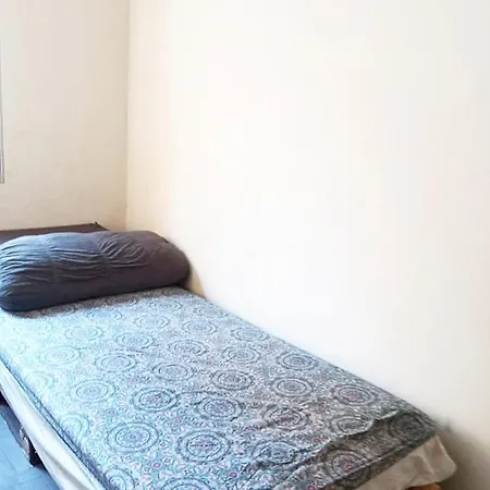 Fractal Hostel-2