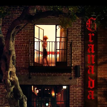 Granada Hotel & Bistro-2