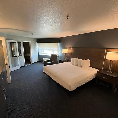 Extended Stay America Premier Suites - Portland - North-3