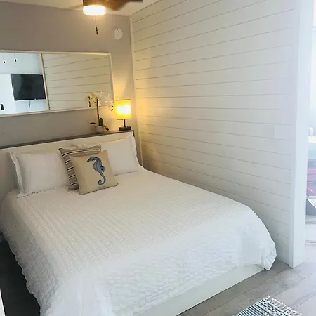Oceanfront Oasis-3