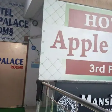 Hotel Apple Palace-3
