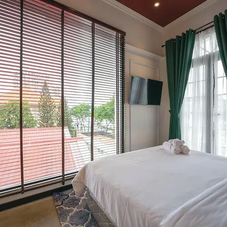 Hotel Le Jardin Secret Saigon-3
