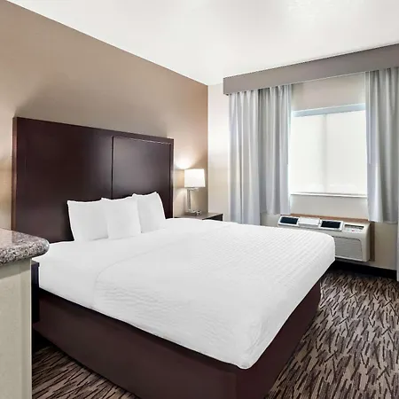 Comfort Suites Portland Airport-2