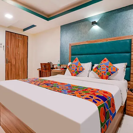 Fabhotel Amber Crop Inn-3