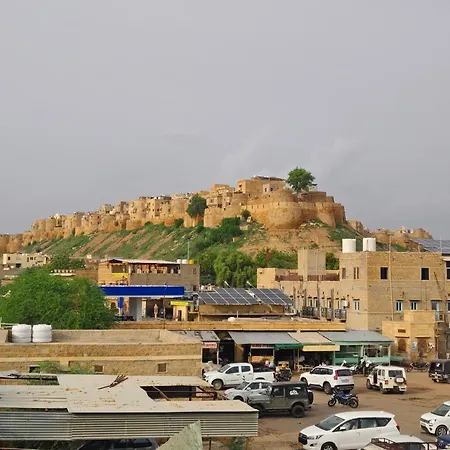 Hotel Golden Night Jaisalmer-2