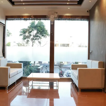 Hotel Yash Executive-2