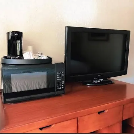 Super 8 By Wyndham San Jose Airport-3