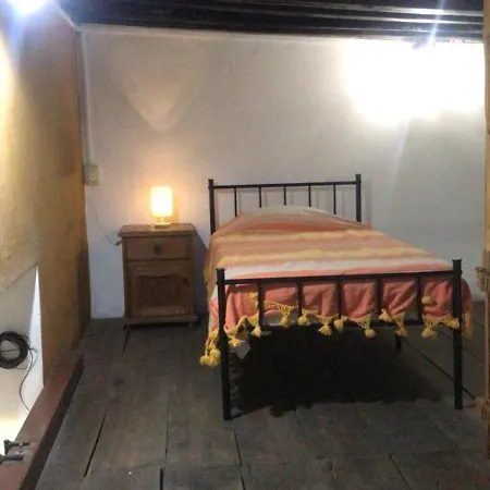 Hostal Luz De Luna Nuyoo-3