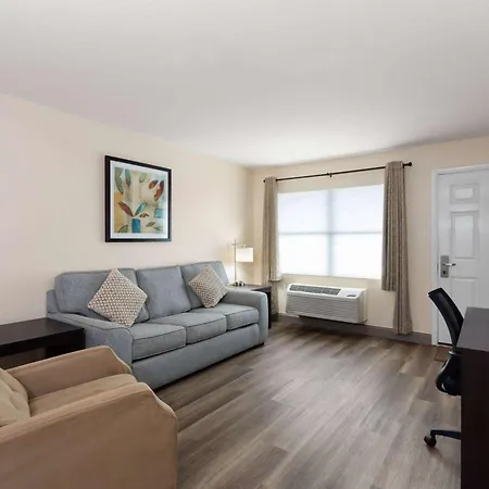 Baymont By Wyndham Punta Gorda/Port Charlotte-2