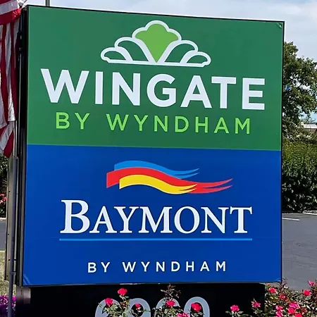 Wingate By Wyndham Dayton North-2