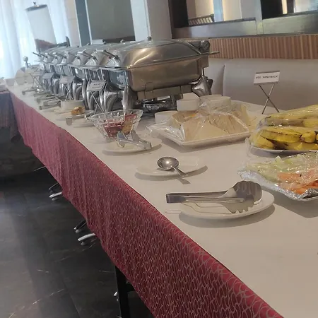Airport Hotel Le Seasons New Delhi-2