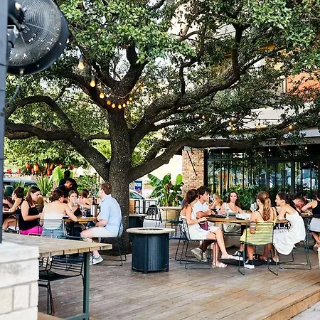 Sentral East Austin At 1630 E. Sixth-2