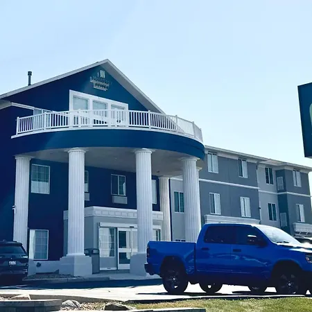 Mainstay Suites Madison Airport-3