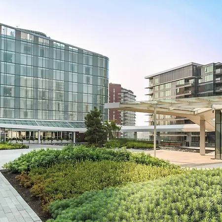 Jw Marriott Parq Vancouver-3