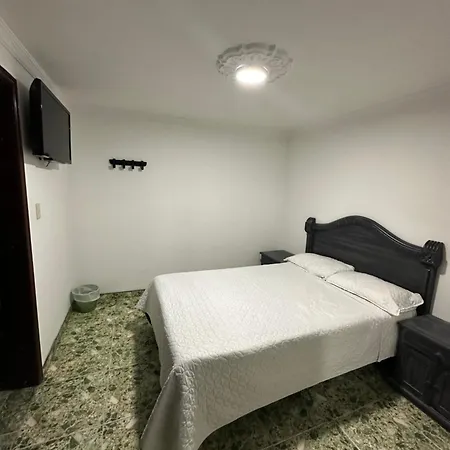 Hotel Nuevo Horizonte E.M.J-2