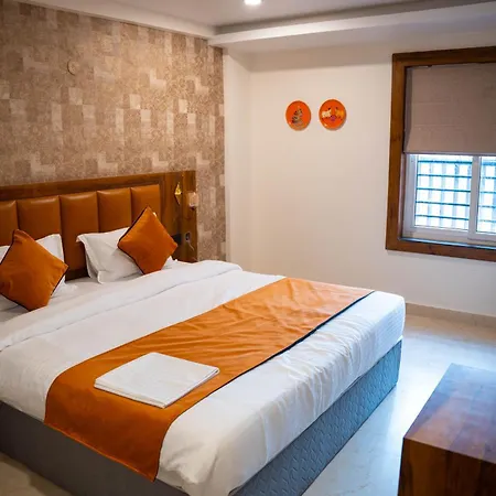 Hotel Orange-3