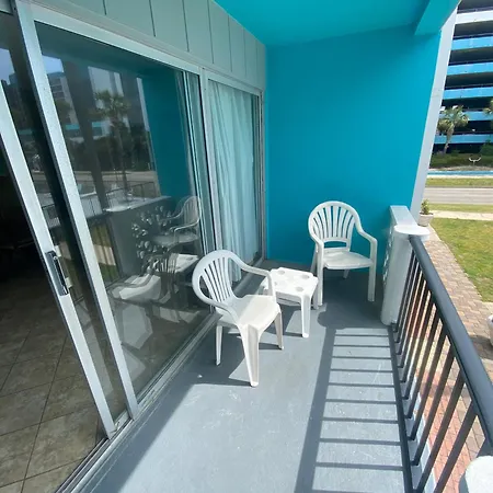 Wave Rider Resort-3