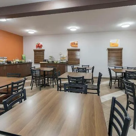 Quality Inn Airport-2