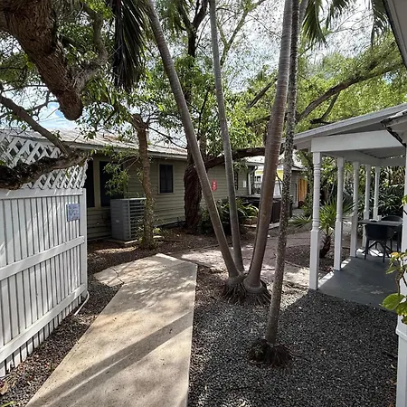 Seagull Suite | Inviting Studio, Steps From Duval-3