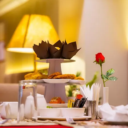 Hotel Flora-3