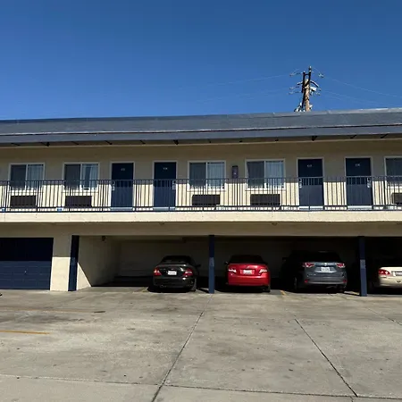 Hiland Motel-3