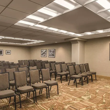 Hampton Inn New York - Laguardia Airport-3