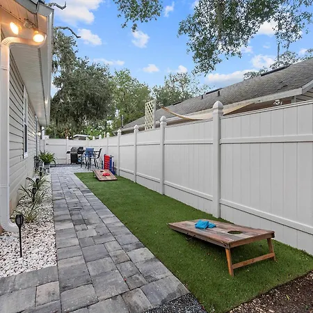 Peaceful Pearl Retreat- 5 Minutes To Downtown, 10 Minutes To Beach-3