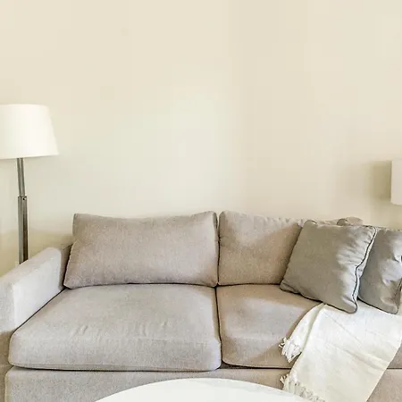 Southbelt Furnished Smart Apartments By Barsala-2