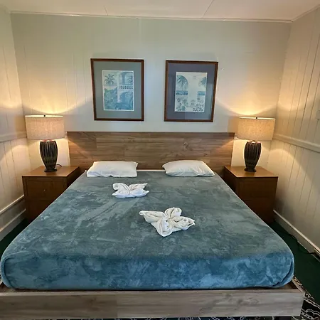 Wild Ginger Hotel-2