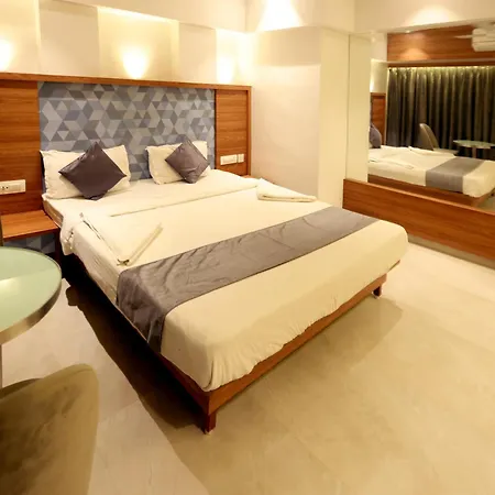 Host Inn International Marol-3