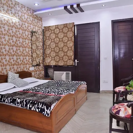 Stay Royal Bed & Breakfast-2